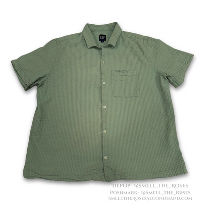 GAP Men's Light Green Seersucker Button-Up Shirt