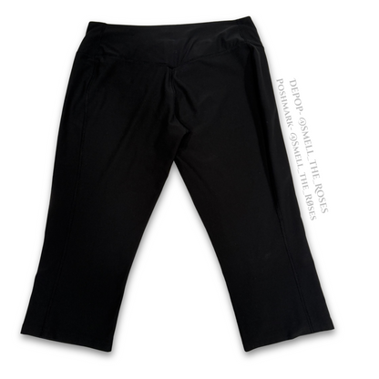 Nike Dri-Fit Black Capri Leggings