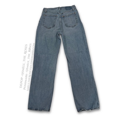 Abercrombie & Fitch Distressed The Ankle Ultra High Rise Jeans