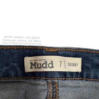 Mudd Clothing Distressed Studded Skinny Jeans