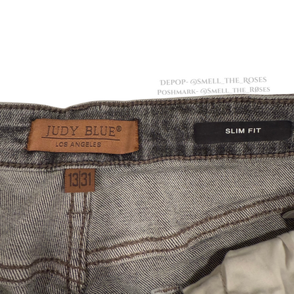 Judy Blue Gray Slim Fit Cut-off Jeans