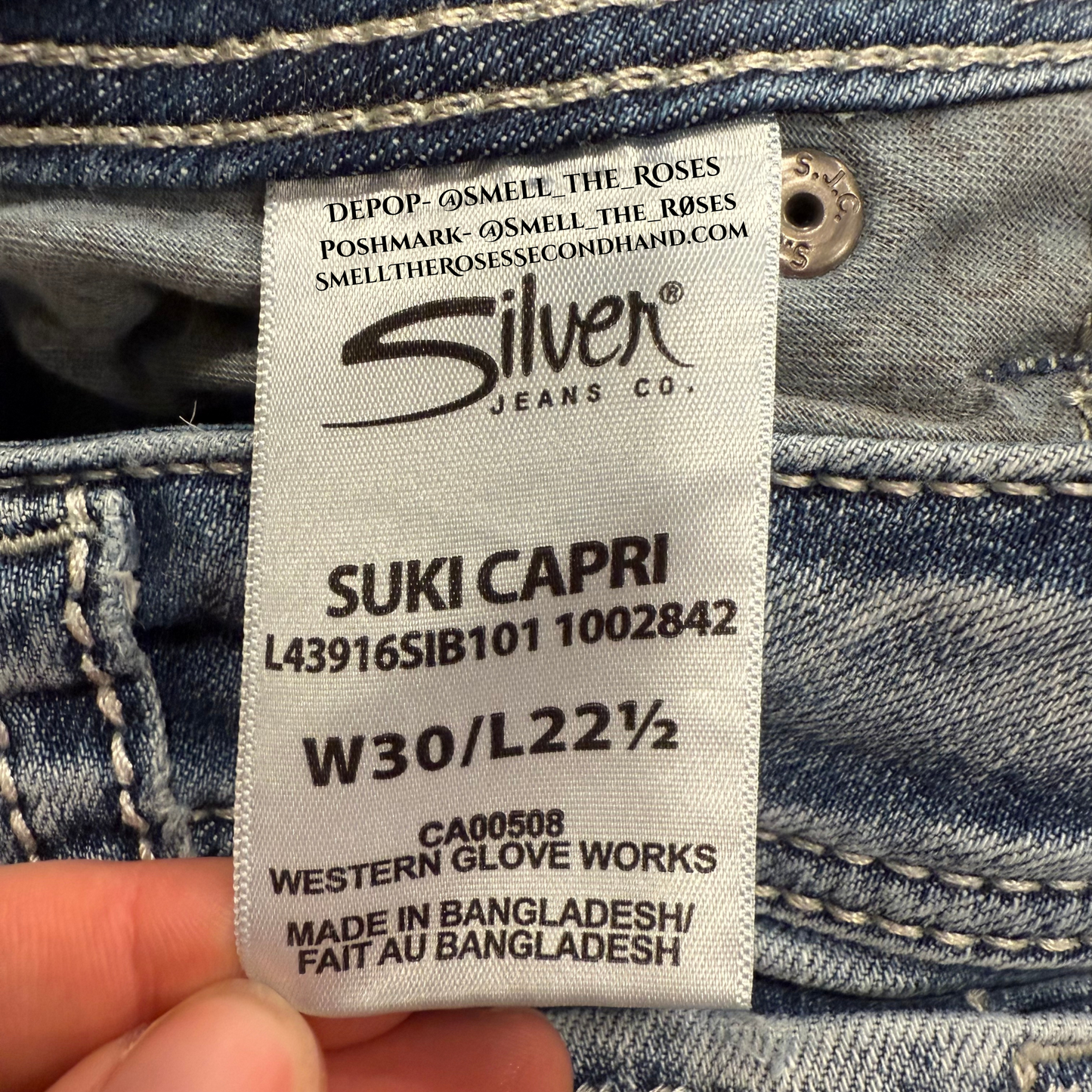 Silver Distressed Suki Capris