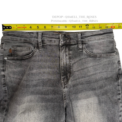 Judy Blue Gray Slim Fit Cut-off Jeans