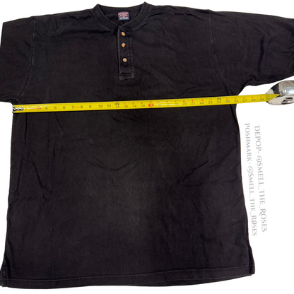 Roundtree & Yorke 100% Cotton Black T-Shirt with Tortoiseshell Buttons